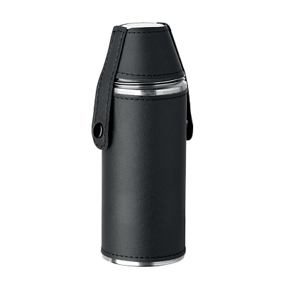 Фляга и стаканы