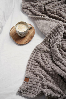 Плед VINGA Branson из rPET GRS