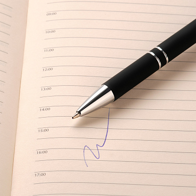 Шариковая ручка Альфа (Alpha), черная