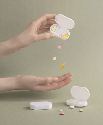 Таблетница "Pill house" с антибактериальной защитой, белый