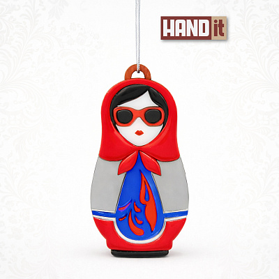 Ёлочная игрушка Матрёшка с узорами (красный с синим) (Красный с синим)