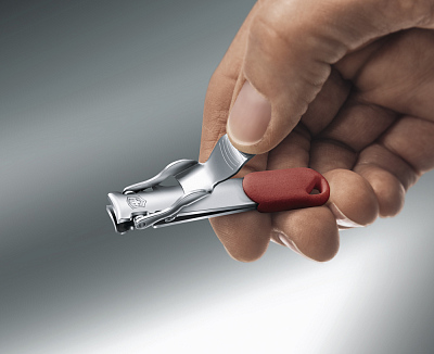 Книпсер VICTORINOX с отверстием для шнурка, сталь, красный, в блистере