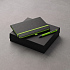 Зеленое яблоко, серый