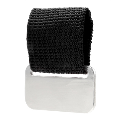 Металлический шильд с цветным ремешком (съёмный)  (Чёрный)