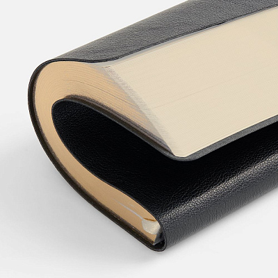 Ежедневник Petrus, недатированный, черный