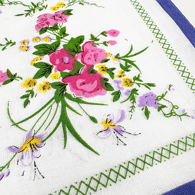 Платки носовые женские "G" 45450