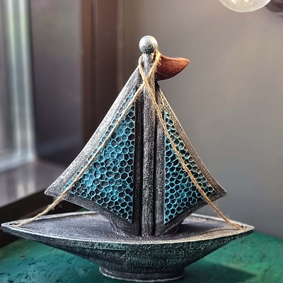 Статуэтка Парус синий (Серый)