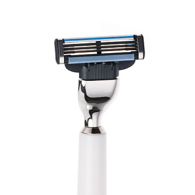 Бритвенный набор Mondial: станок, помазок, подставка; белая смола