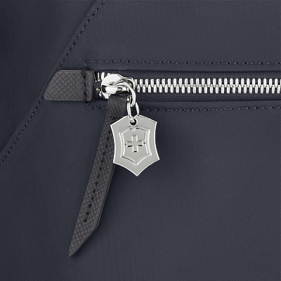 Рюкзак VICTORINOX Victoria Signature Compact Backpack, синий, нейлон/кожа, 30x16x38 см